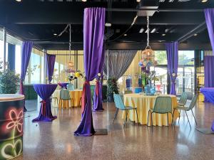 Rattan Stuhl grün 1